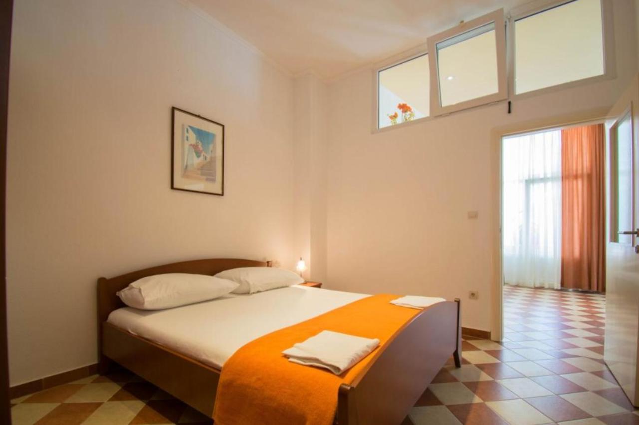 Villa Kameni Dvori Baška Voda エクステリア 写真