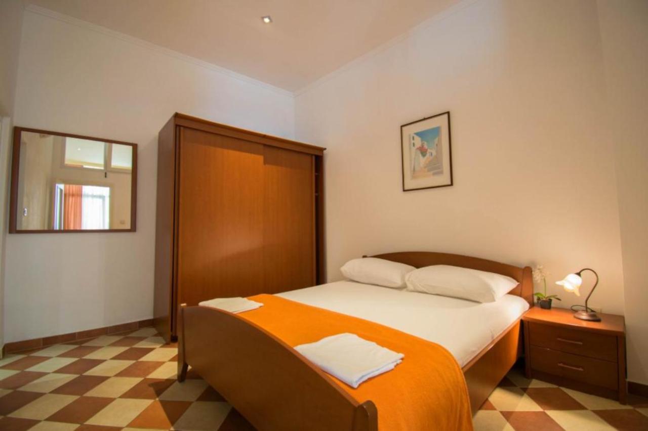 Villa Kameni Dvori Baška Voda エクステリア 写真